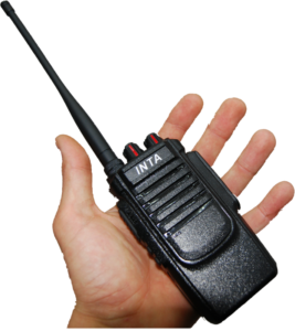 Inta 650 radio in hand